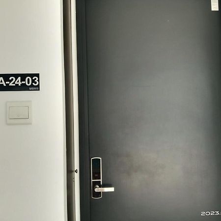 Апартаменти Austin @ Novo 8 Malacca Екстер'єр фото